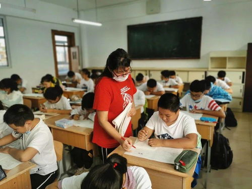 52中學提升課后服務質量，辦人民滿意教育